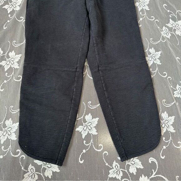 Aritzia Wilfred Free Black Cropped Joggers Sz XS - Picture 3 of 9